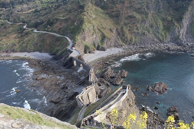 gaztelugatxe_alvaro_anula_escaleras