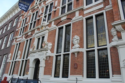 casa-de-las-cabezas-amsterdam-alvaro-anula