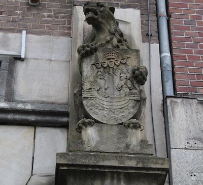 escudo-amsterdam-leyenda-alvaro-anula